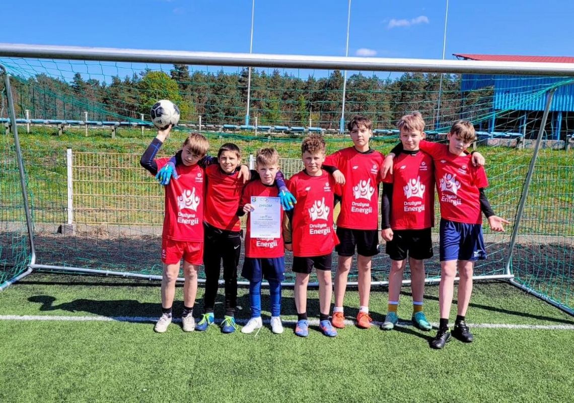 Grafika 1: Podium zdobyte przez drużynę chłopięcą SP Wicko w finale powiatowym w Lęborku