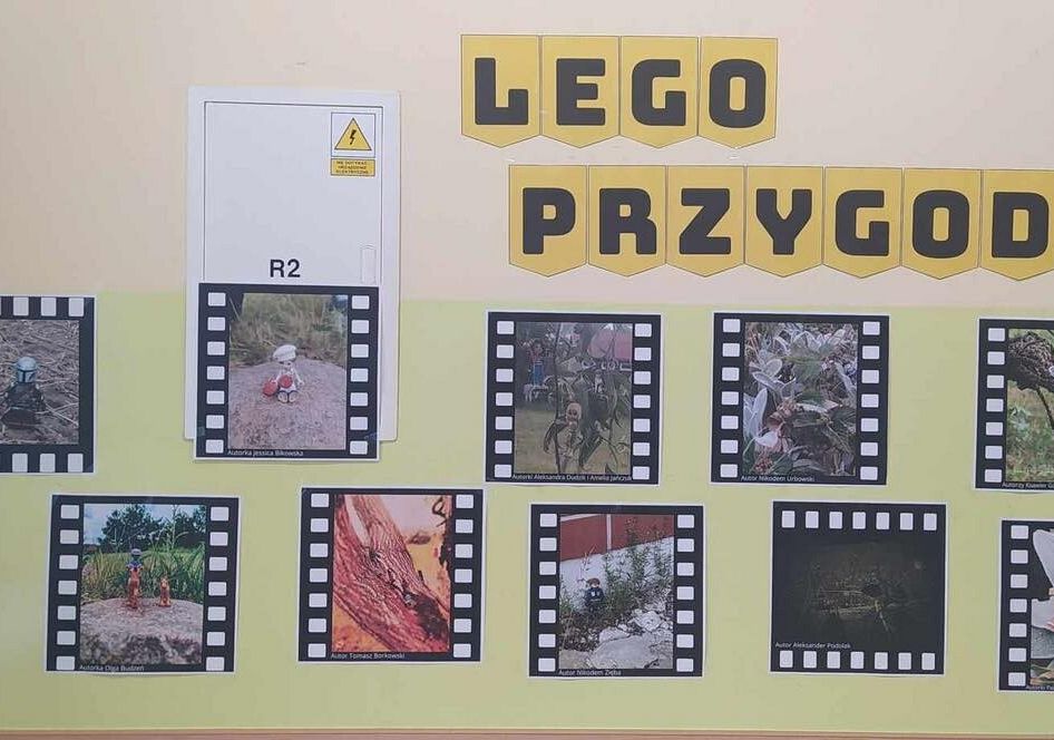 Grafika 1: Wystawa prac drugoklasistów pt. "LEGO PRZYGODA"