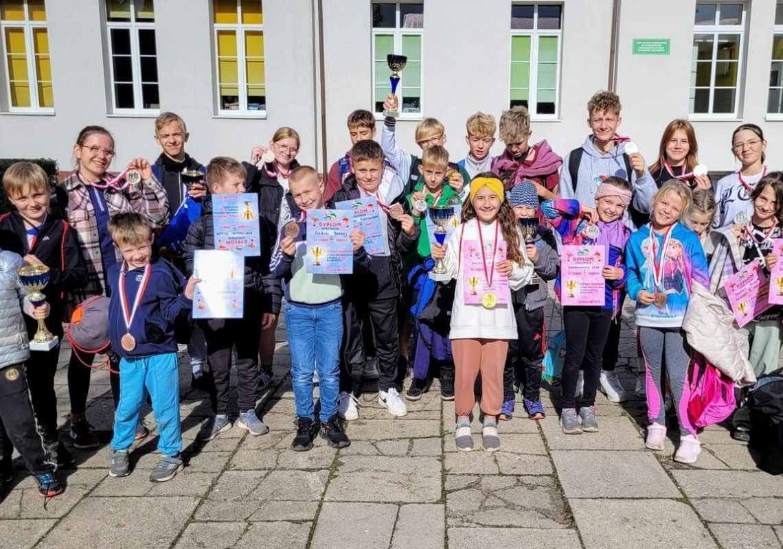 Grafika 1:  Nasi biegacze na medal!