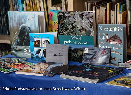 Materiały przyrodnicze dostępne w Bibliotece Szkolnej w Wicku