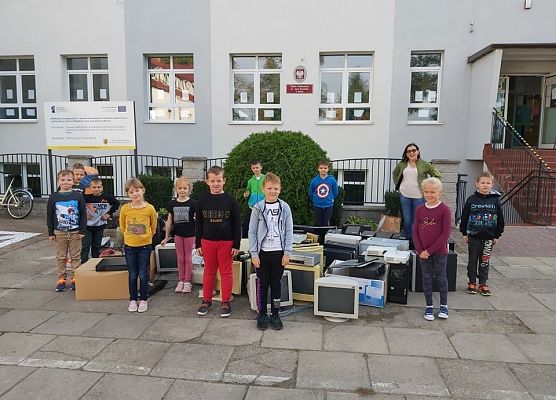 zdjęcie grupowe 2B grafika