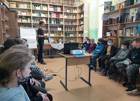 Zajęcia z historii regionu w Bibliotece Szkolnej w Wicku 2