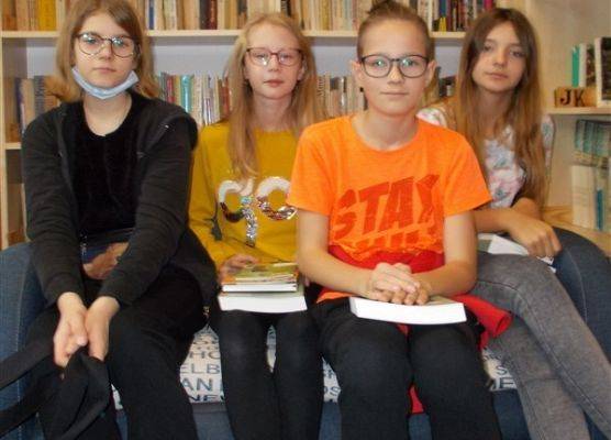 Zwycięzcy "Lem Expressu" w Bibliotece Szkolnej w Wicku