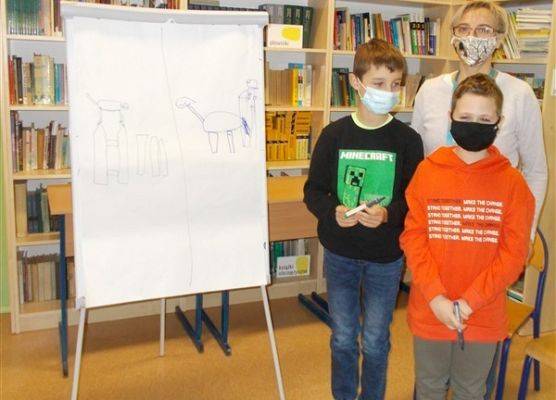 J. M. Szancer bohaterem Zaduszek Literackich 2021 w Bibliotece SP Wicko 3