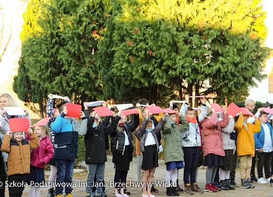 Grafika 7: Uroczystości związane z rocznicą 11 listopada