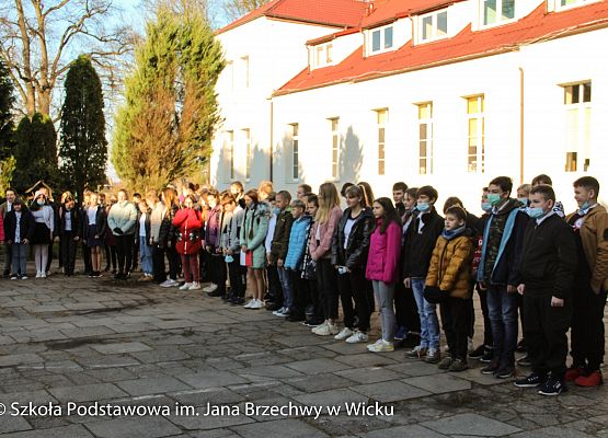 Grafika 12: Uroczystości związane z rocznicą 11 listopada