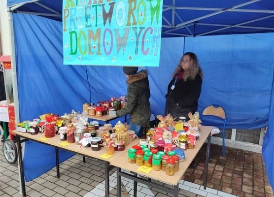 Świąteczny Kiermasz, 5  grudnia 2021_03