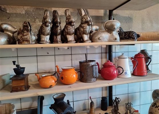 Grafika 29: …A może jeszcze pojechać nad morze? Wycieczka kl. IVb i Va do Łeby