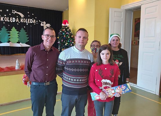 Grafika 8: Podsumowanie Szkolnego Konkursu Kolęd i Pastorałek 2021