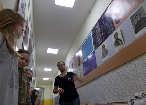 Wystawa "Co w romantyzmie gra?" w Wicku_8