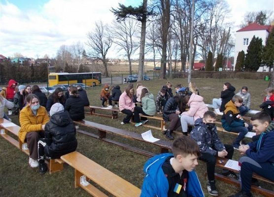 Akcja Socrates Café dla kl. VII w szkolnym plenerze 5