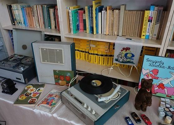 Zajęcia historyczne dla kl. II w Bibliotece SP Wicko 5