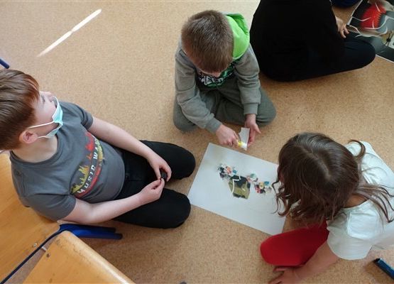 Zajęcia historyczne dla kl. II w Bibliotece SP Wicko 26