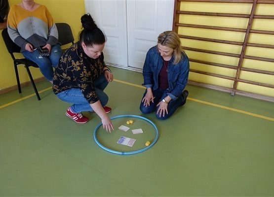 Fotorelacja ze szkolenia "Nauka poprzez zabawę, ruch i emocje kluczem do sukcesu" 10