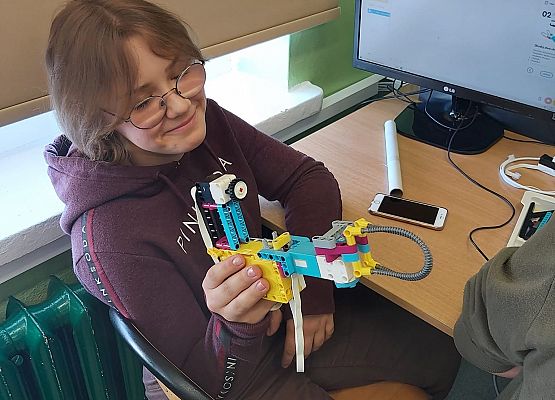 Grafika 3: Robotyka i programowanie w praktyce