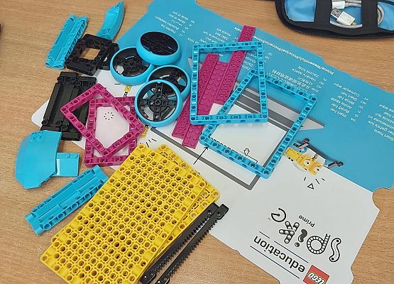 Grafika 4: Robotyka i programowanie w praktyce