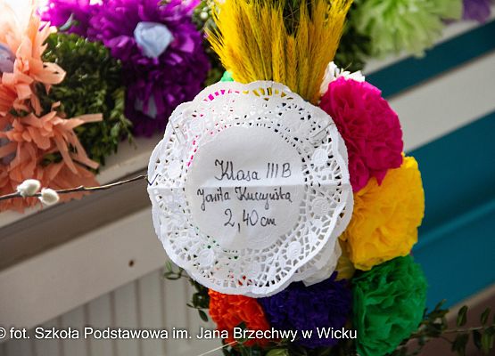 Grafika 40: Kiermasz Wielkanocny na placu przed szkołą już za nami!