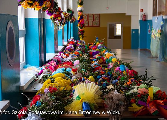 Grafika 51: Kiermasz Wielkanocny na placu przed szkołą już za nami!