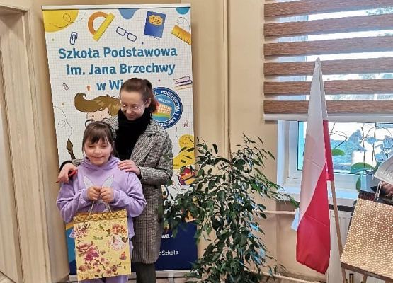 Grafika 3: Nasi uczniowie nagrodzeni i wyróżnieni w wiosennym konkursie recytatorskim Biblioteki Gminnej w Wicku