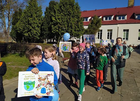 Grafika 10: Dzień Ziemi w naszej szkole!