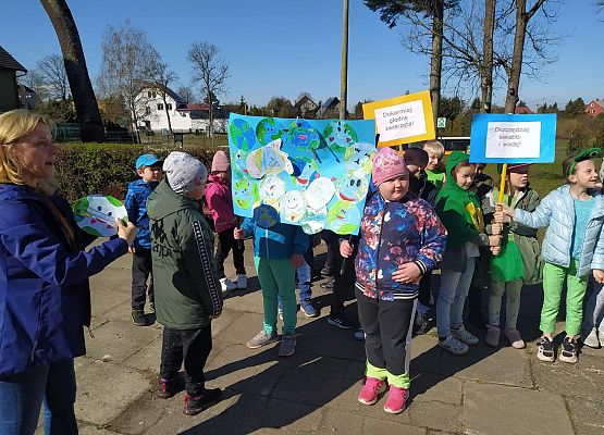 Grafika 8: Dzień Ziemi w naszej szkole!
