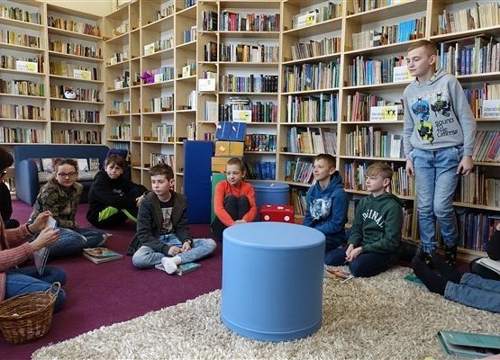 Lekcja z lekturą "Latarnik" 1