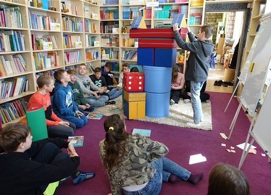 Lekcja z lekturą "Latarnik" 13