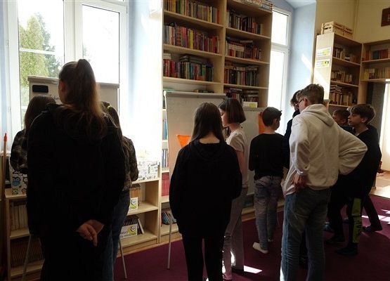 Lekcja z lekturą "Latarnik" 20