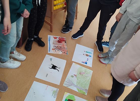 Grafika 8: Uczniowie omawiali lekturę pt. "Asiunia"