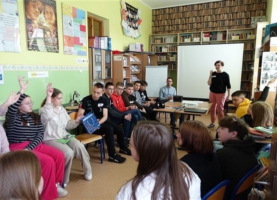 "Szkoła Dialogu" - dzień 1. zajęć projektowych 10