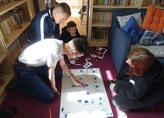 "Szkoła Dialogu" - dzień 1. zajęć projektowych 32