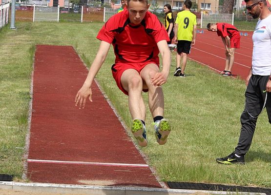 Grafika 13: Szkoła w Wicku "sportem stoi"