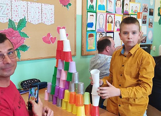 Grafika 4: Dzień Rodziny w klasie 3B