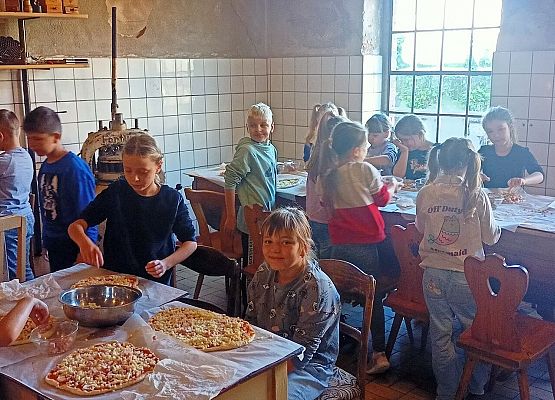 Warsztaty robienia pizzy 5