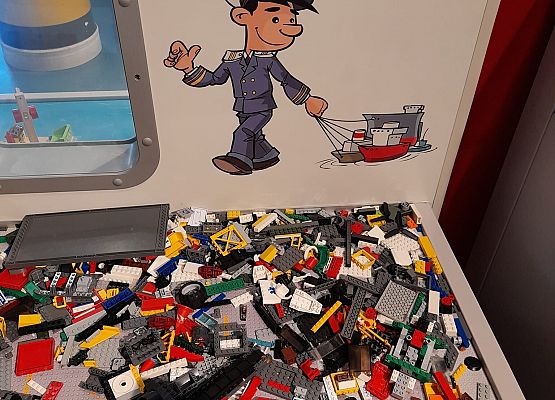 Grafika 12: Rozwijamy nasze "Pomorskie Żagle Wiedzy" - tym razem na pikniku nad jeziorem Sarbsko i w Ośrodku Kultury Morskiej w Gdańsku