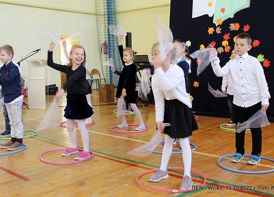 Grafika 17: Uroczysty apel z okazji Dnia Edukacji Narodowej