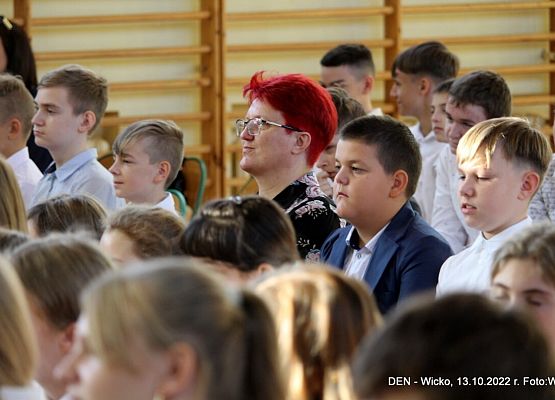 Grafika 24: Uroczysty apel z okazji Dnia Edukacji Narodowej