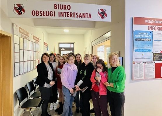Wizyta klas ósmych w Urzędzie Gminy w Wicku 2