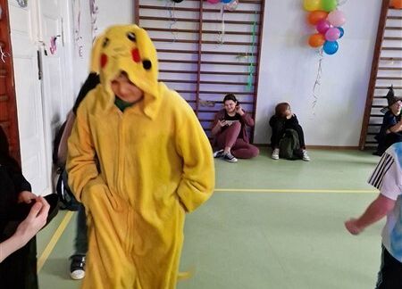 Grafika 10: Dyskoteka karnawałowa