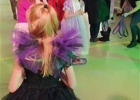 Grafika 115: Dyskoteka karnawałowa