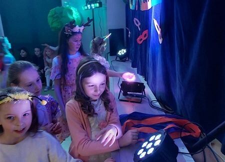 Grafika 94: Dyskoteka karnawałowa