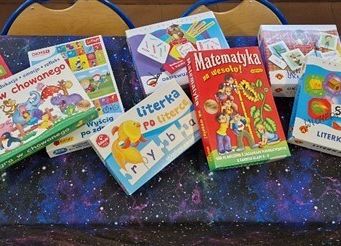 Grafika 7: Dzień Gier Komputerowych i Planszowych w szkole w Wicku