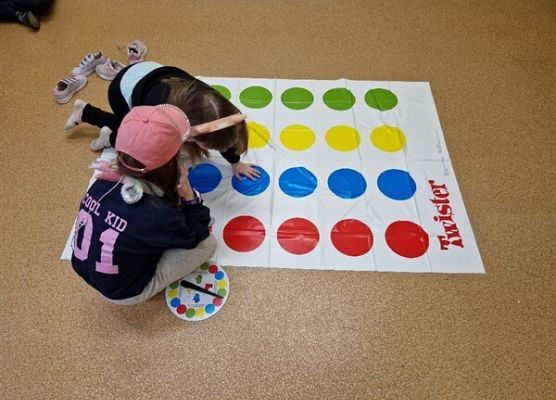 Grafika 24: Dzień Gier Komputerowych i Planszowych w szkole w Wicku