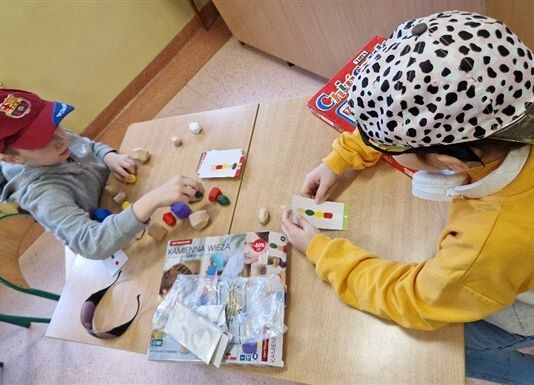 Grafika 25: Dzień Gier Komputerowych i Planszowych w szkole w Wicku