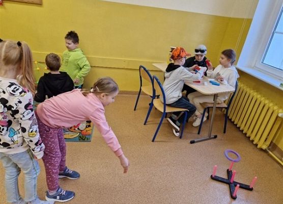 Grafika 27: Dzień Gier Komputerowych i Planszowych w szkole w Wicku