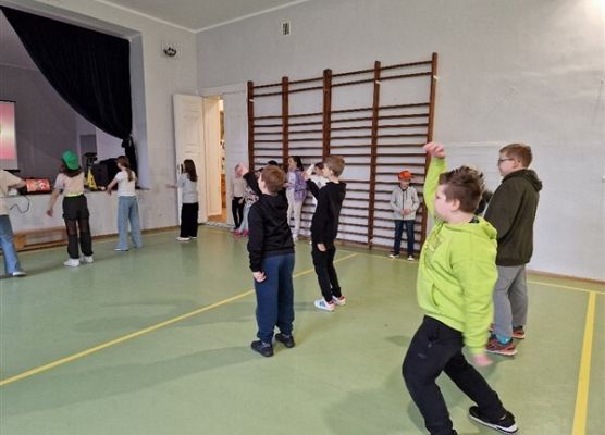 Grafika 44: Dzień Gier Komputerowych i Planszowych w szkole w Wicku