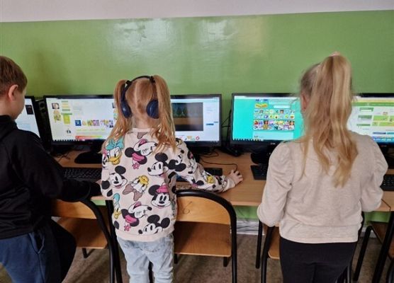 Grafika 65: Dzień Gier Komputerowych i Planszowych w szkole w Wicku