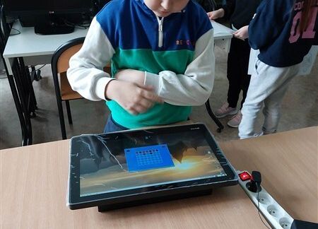 Grafika 90: Dzień Gier Komputerowych i Planszowych w szkole w Wicku