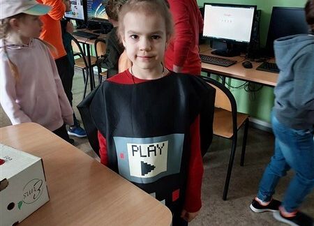 Grafika 92: Dzień Gier Komputerowych i Planszowych w szkole w Wicku