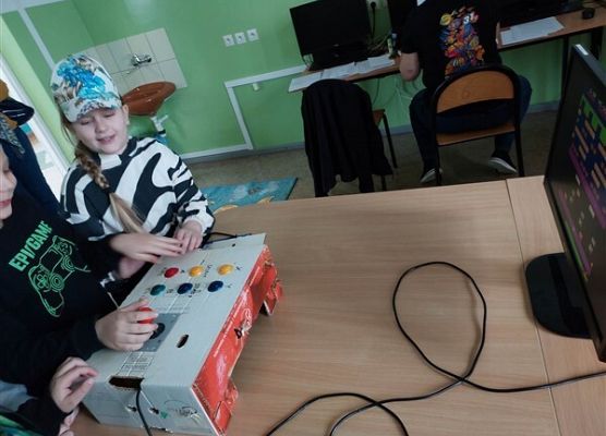 Grafika 97: Dzień Gier Komputerowych i Planszowych w szkole w Wicku